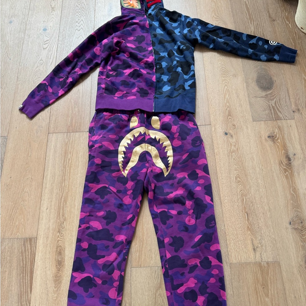 BAPE SHARK FULL ZIP HOODIE and SWEATPANTS